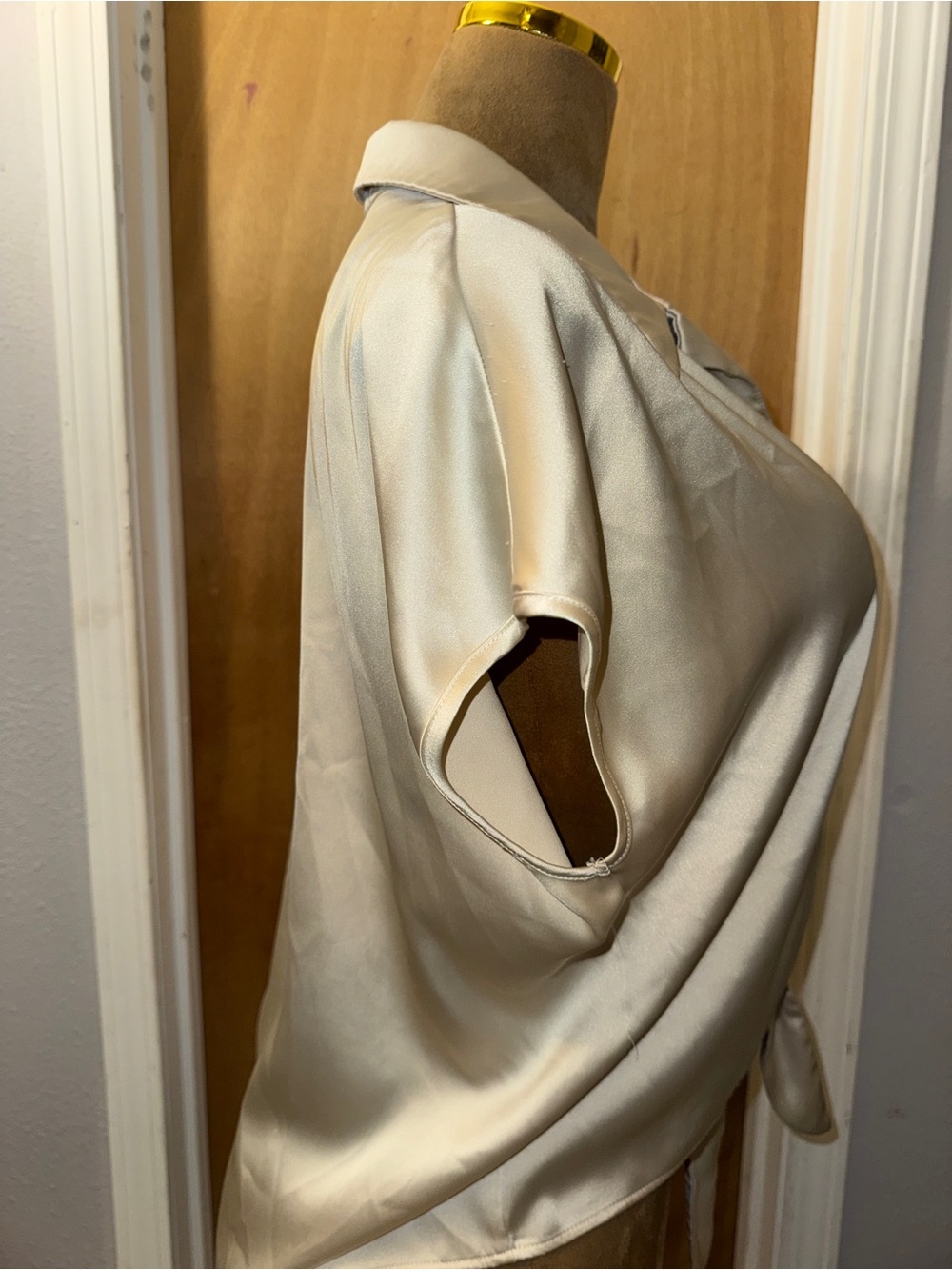 Rachel Zoe Ivory Satin Tie-Front Short Sleeve Blouse, XL - Picture 4 of 10